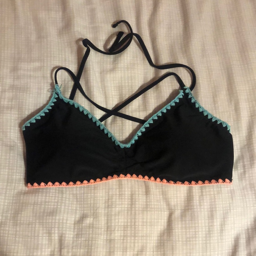 Black Swimsuit Top